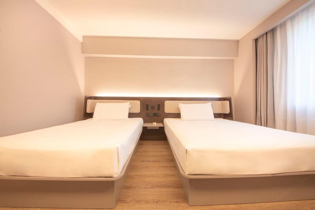 Hanting Hotel Shenyang Sujiatun Railway Station Buitenkant foto