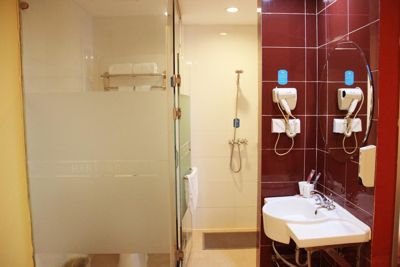 Hanting Hotel Shenyang Sujiatun Railway Station Buitenkant foto