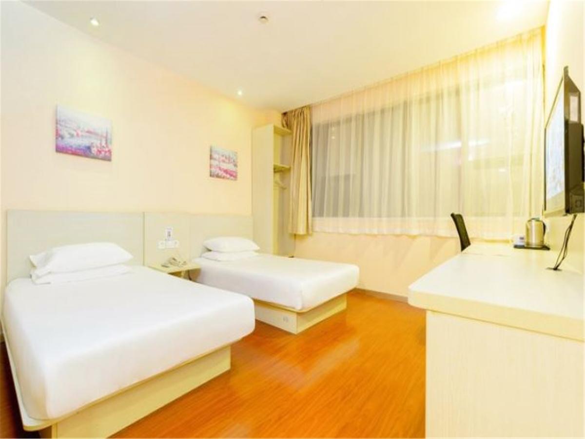 Hanting Hotel Shenyang Sujiatun Railway Station Buitenkant foto